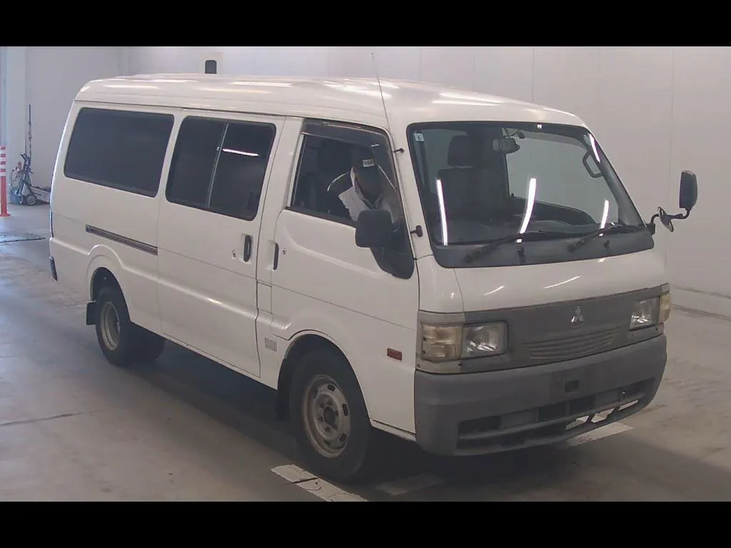 MITSUBISHI DELICA CARGO 5D