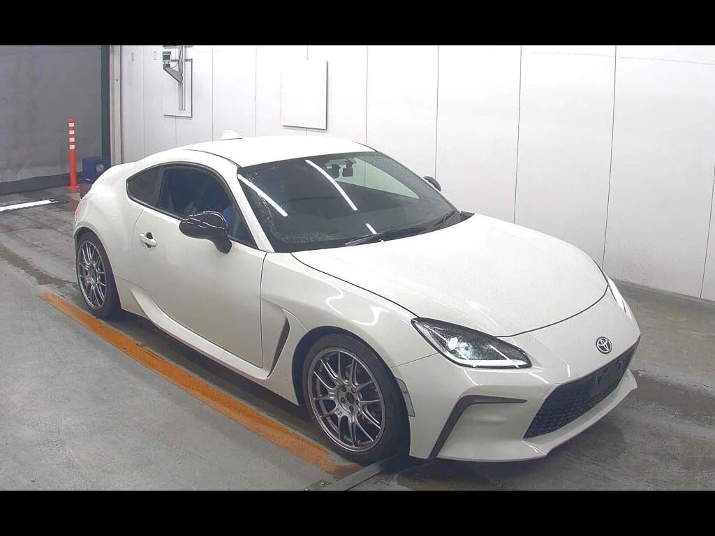 TOYOTA GR86 RZ