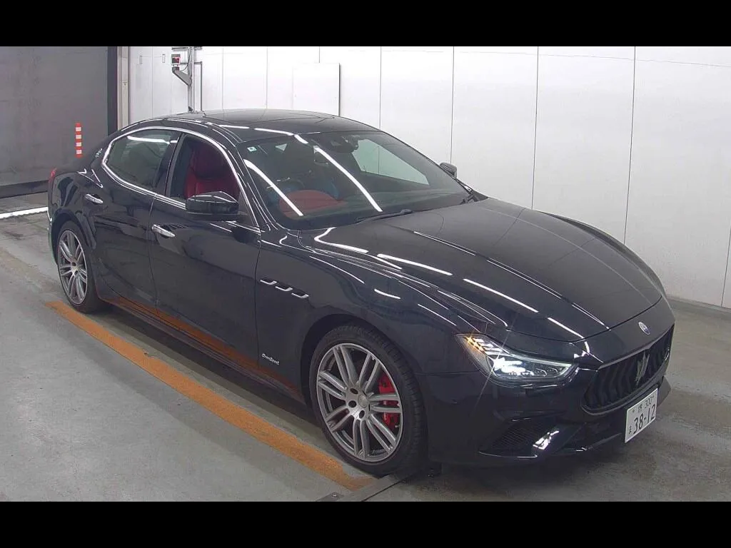 MASERATI GHIBLI 4D S GRANSPORT