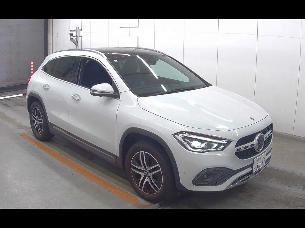 MERCEDES BENZ GLA-CLASS 4WD OTHERS