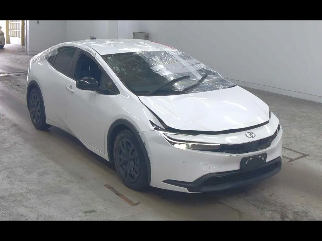 TOYOTA PRIUS 5D X