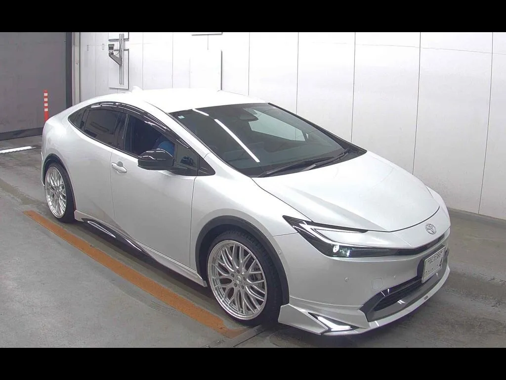 TOYOTA PRIUS 5D Z