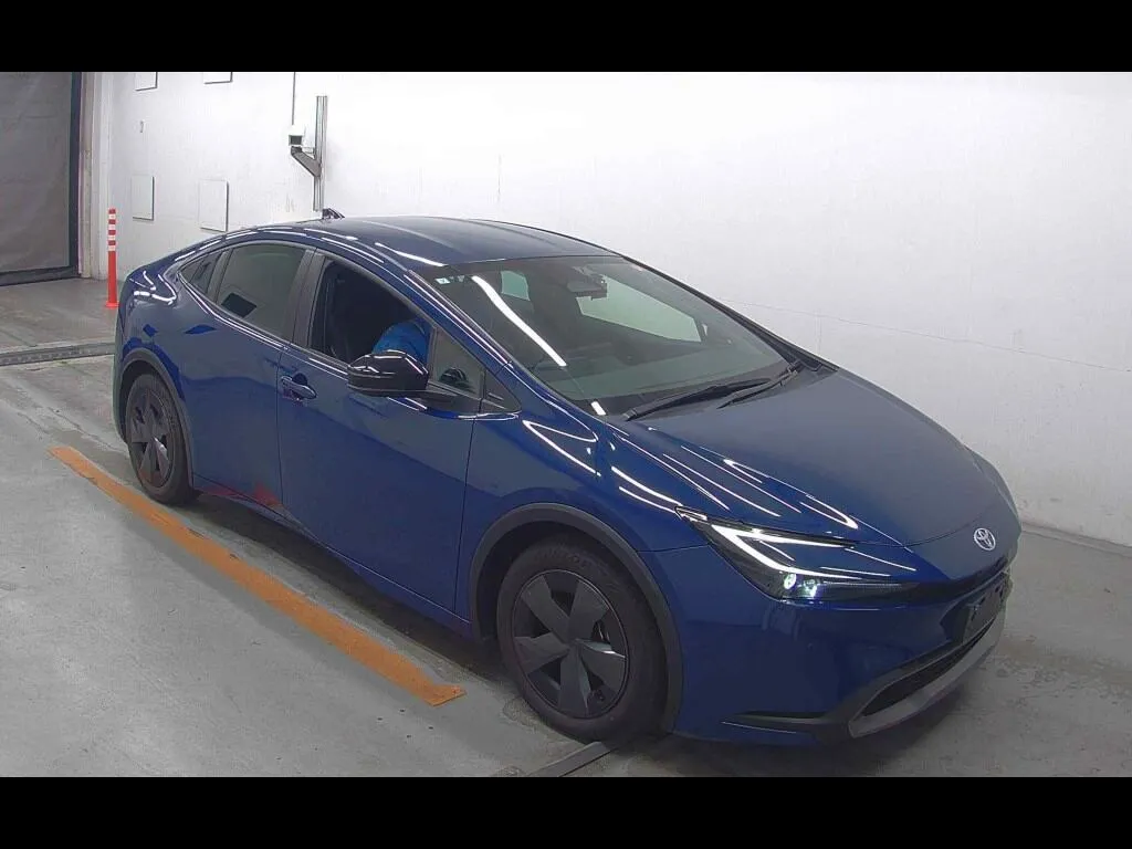 TOYOTA PRIUS 5D U