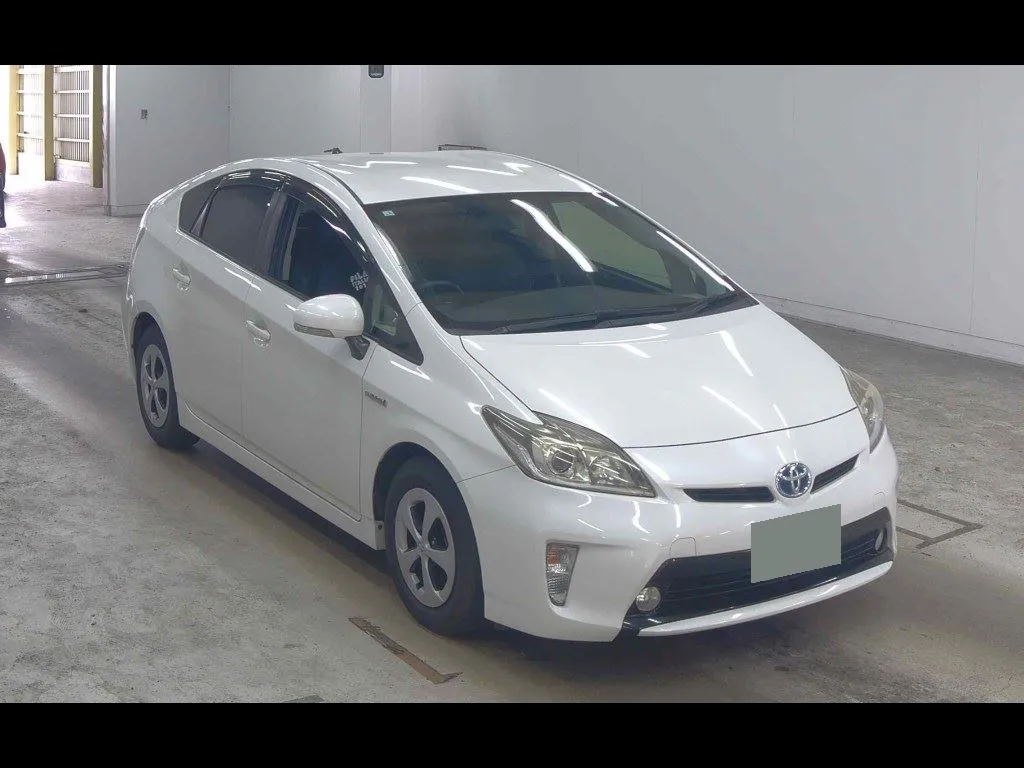 TOYOTA PRIUS 5D G