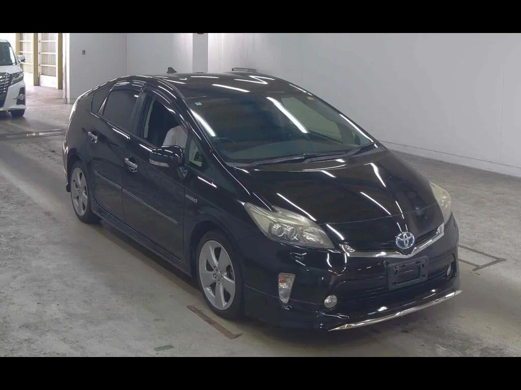 TOYOTA PRIUS 5D G TOURING SELECTION