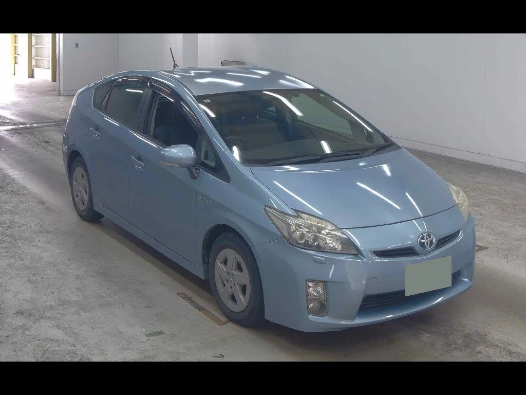 TOYOTA PRIUS 5D