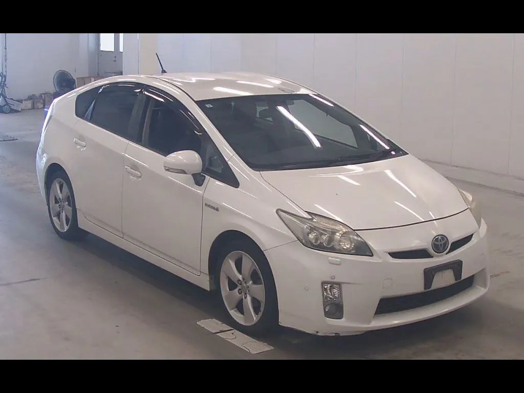 TOYOTA PRIUS 5D G TOURING SELECTION