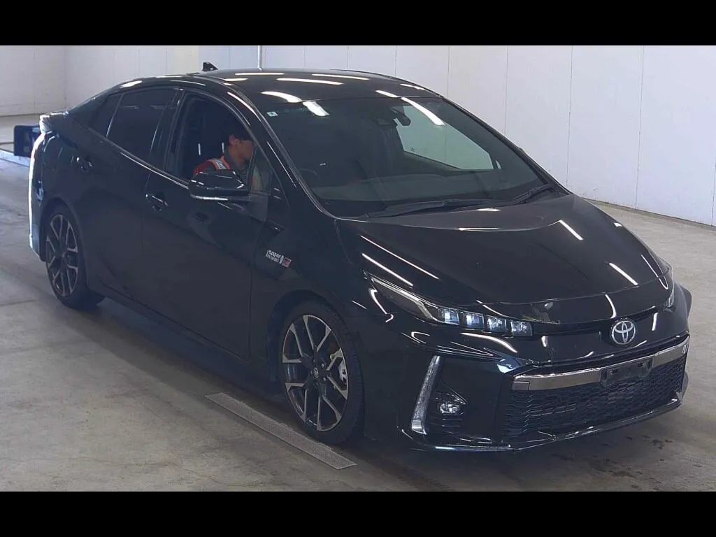 TOYOTA PRIUS PHV S GR SPORT