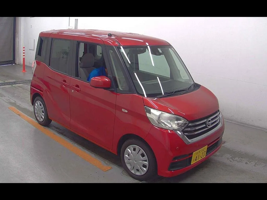 NISSAN DAYZ ROOX X