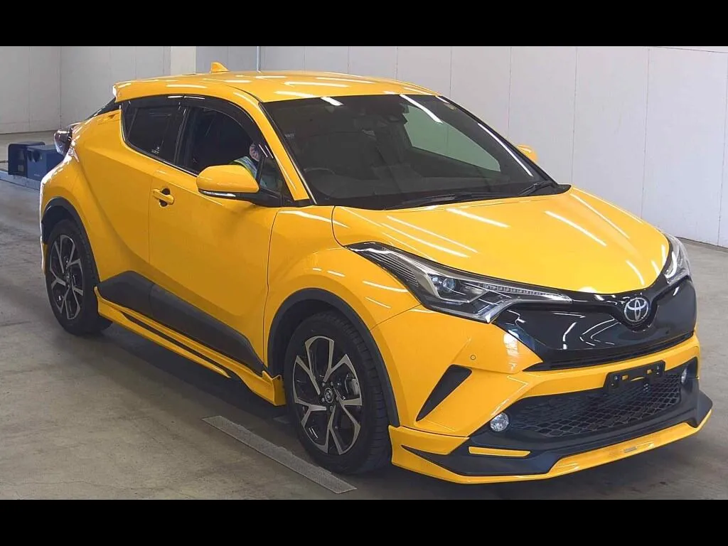 TOYOTA C-HR 4WD G-T