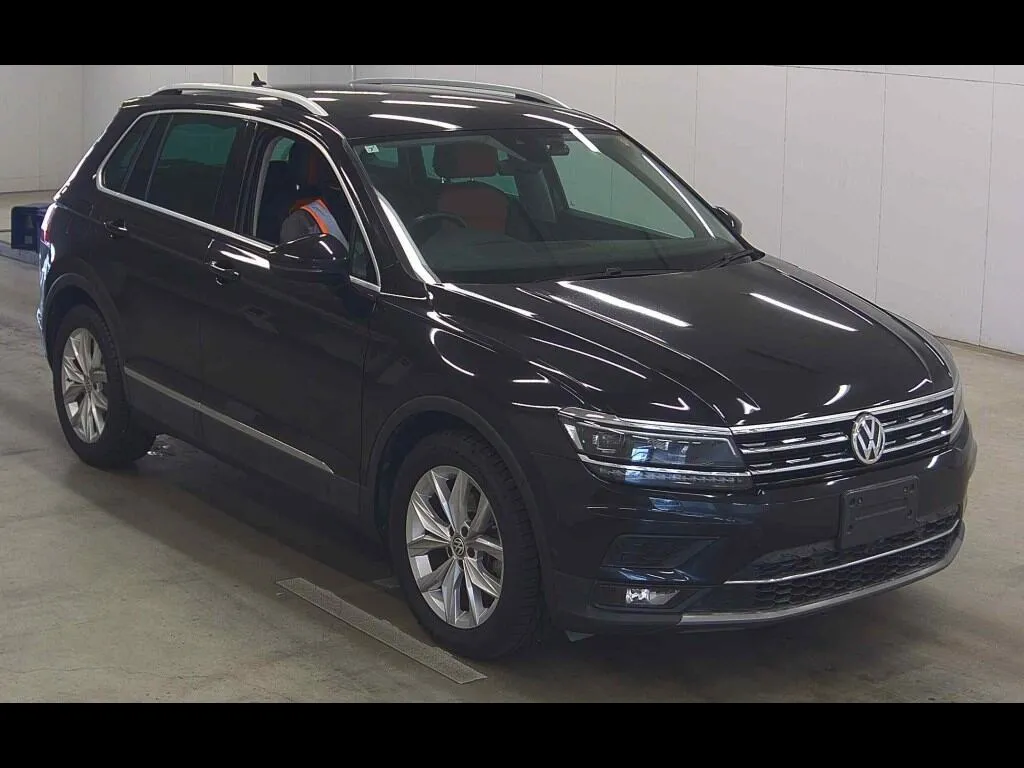VOLKSWAGEN TIGUAN TSI HIGH LINE