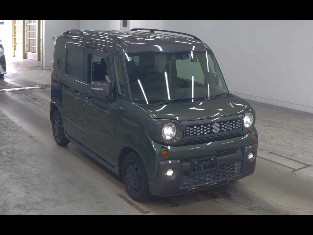 SUZUKI SPACIA GEAR HYBRID XZ TURBO