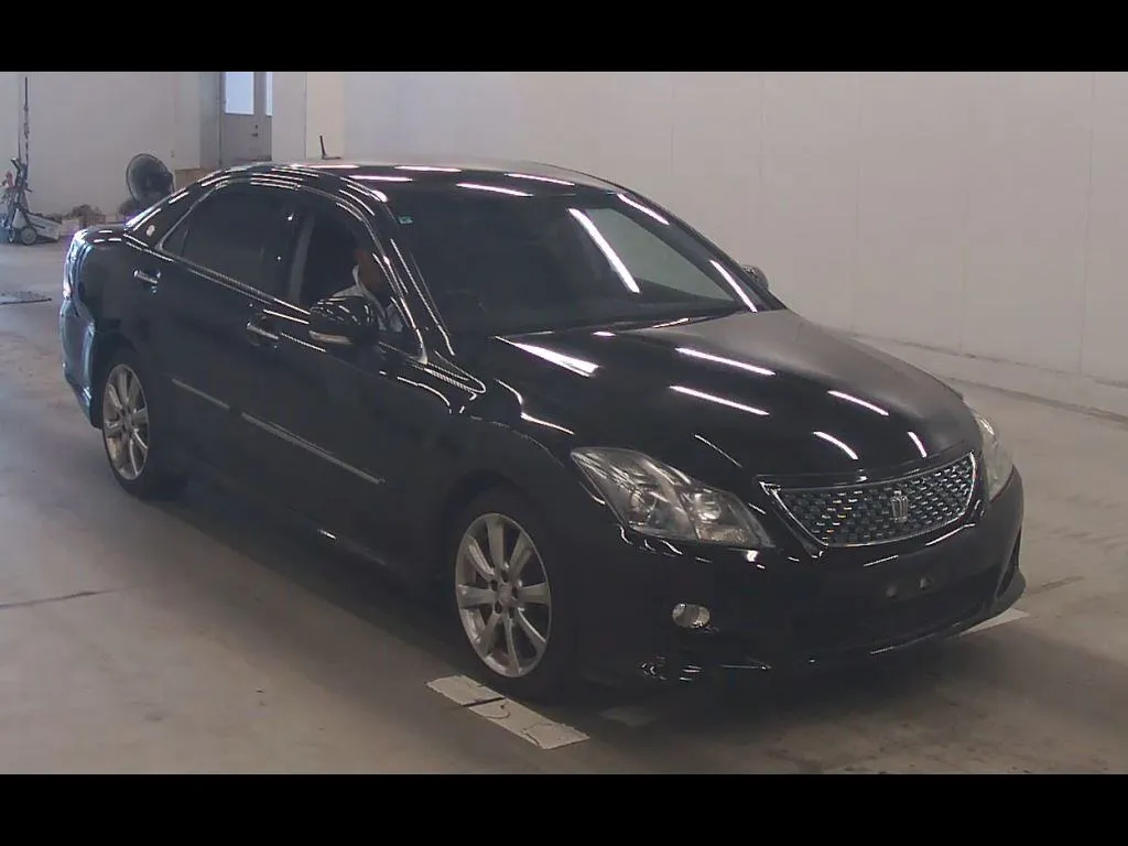 TOYOTA CROWN 4D ATHLETE G PACKAGE