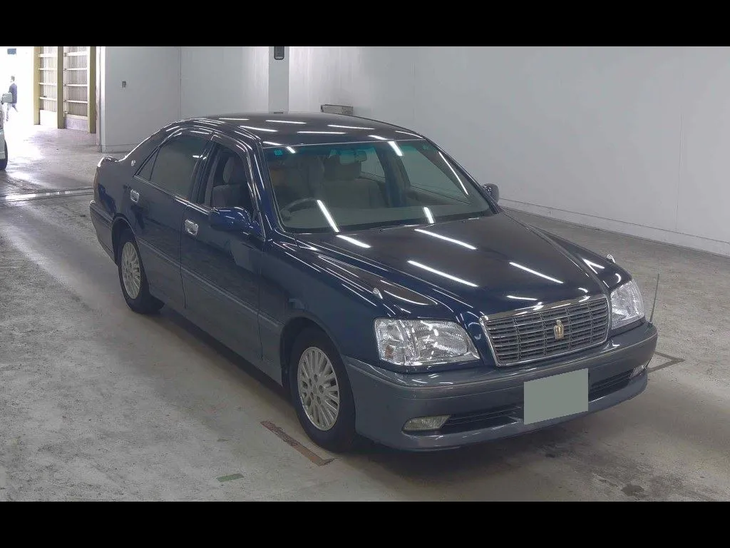 TOYOTA CROWN 4D ROYAL SALOON
