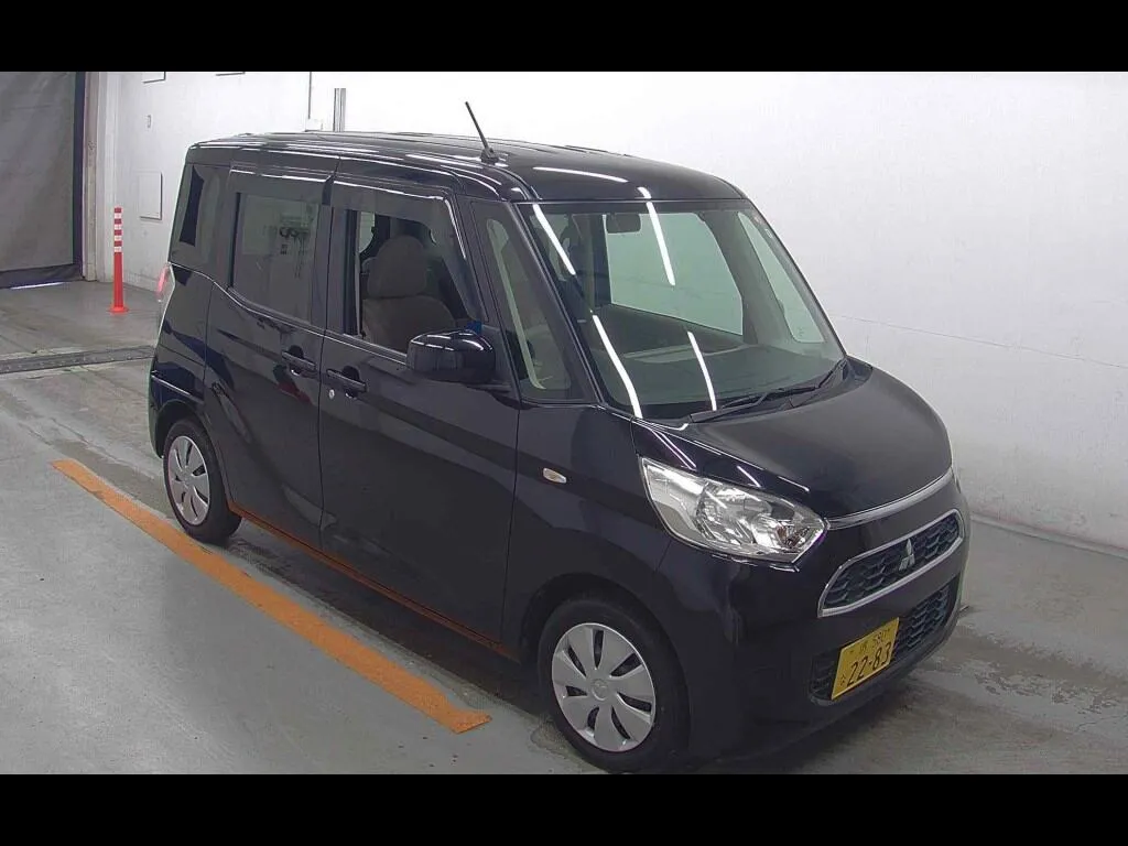 MITSUBISHI EK SPACE M