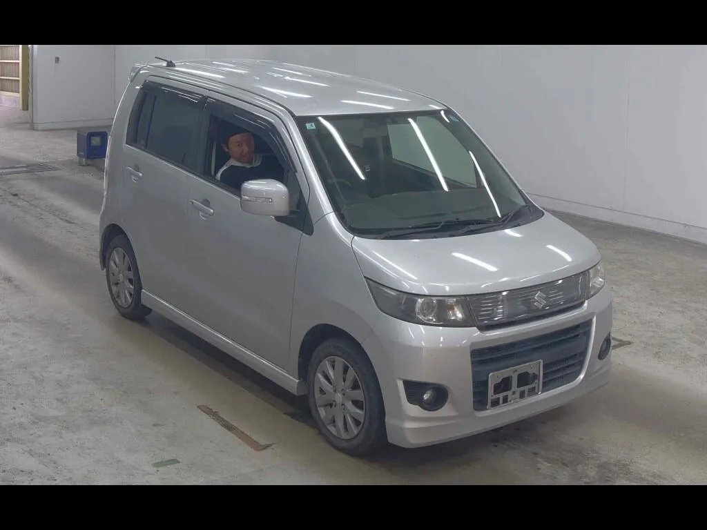 SUZUKI WAGON R STINGRAY LIMITED