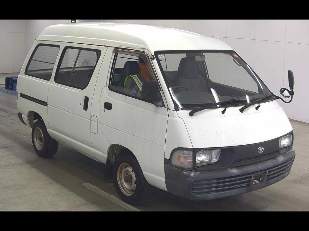 TOYOTA TOWNACE VAN 5D