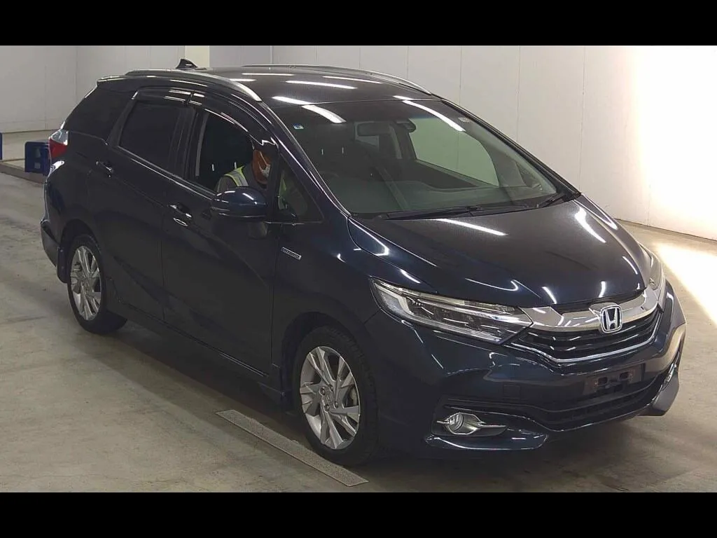 HONDA SHUTTLE 4WD HYBRID Z