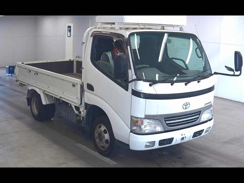 TOYOTA DYNA TRUCK 2D
