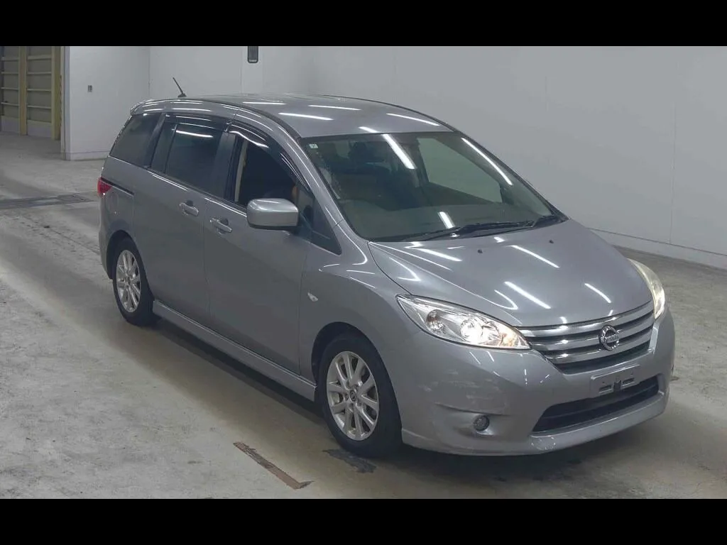 NISSAN LAFESTA HIGHWAY STAR G
