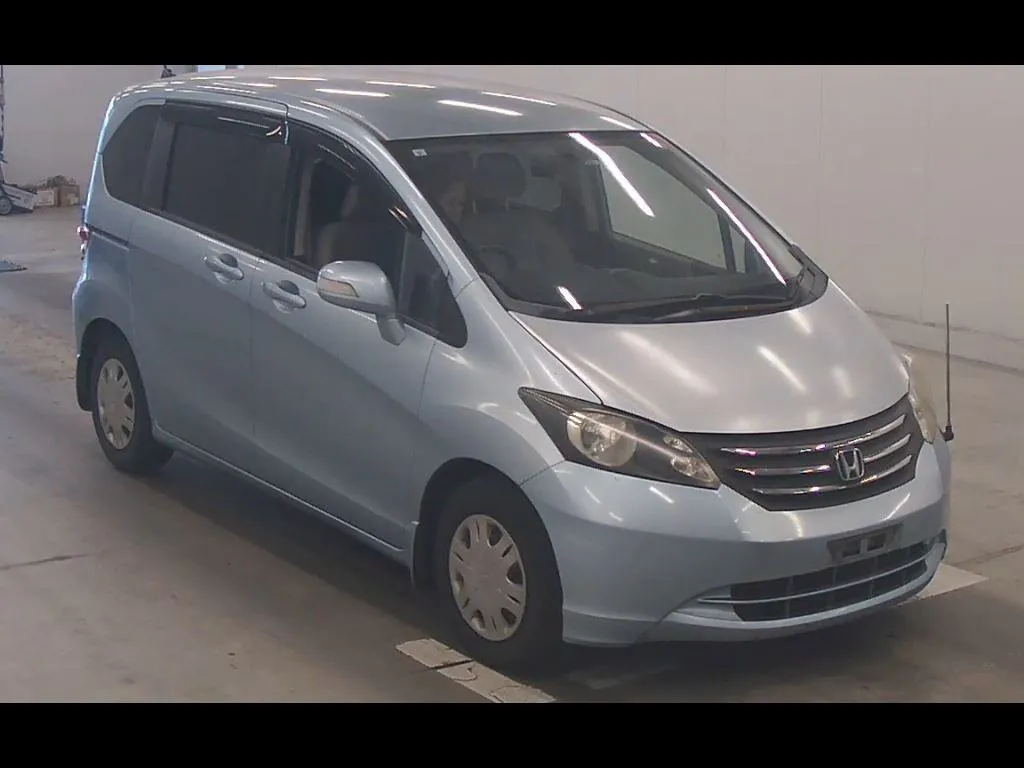 HONDA FREED G JUST SELECTION