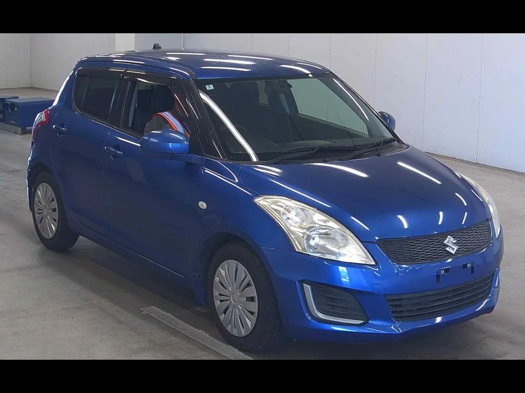 SUZUKI SWIFT 5D XG