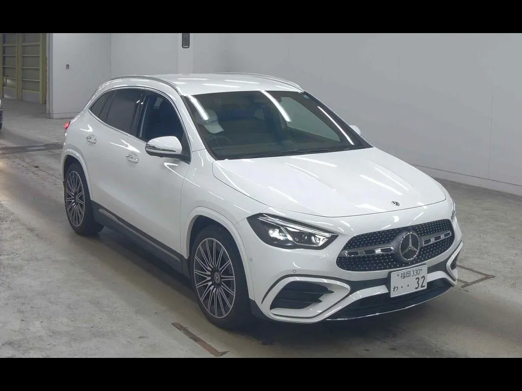 MERCEDES BENZ GLA-CLASS 4WD GLA200D 4MATIC AMG LINE