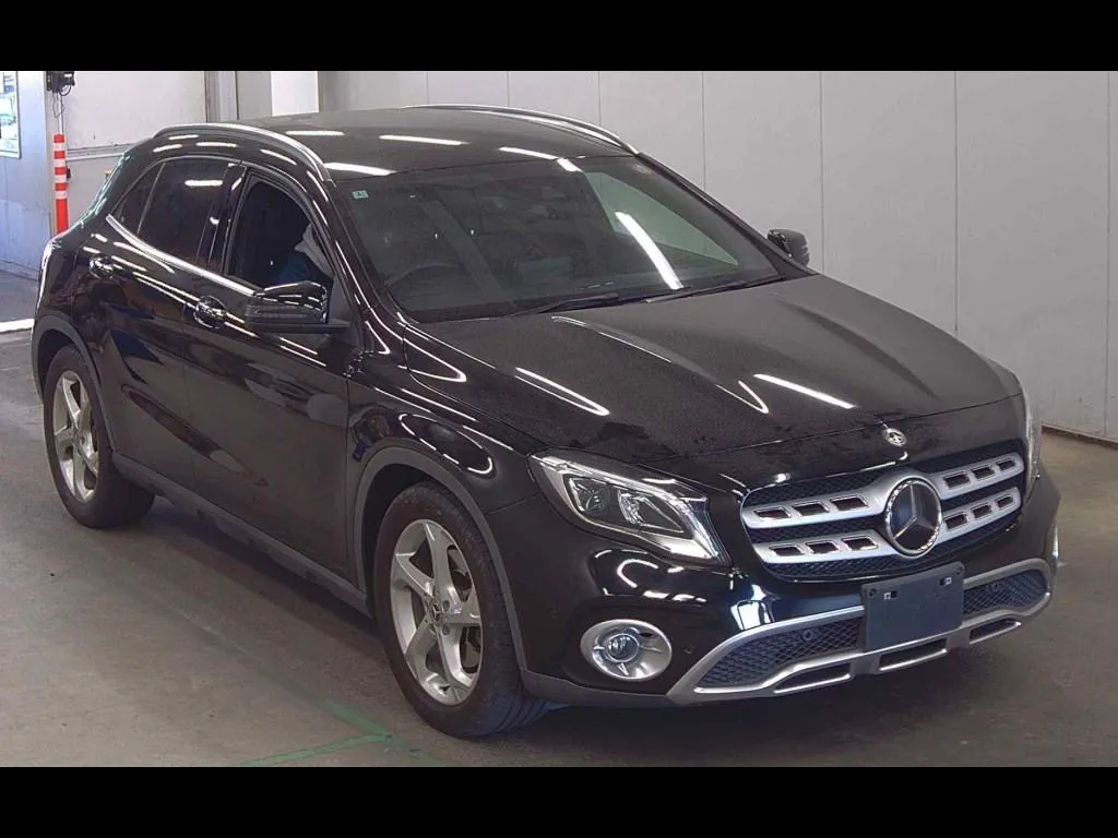MERCEDES BENZ GLA-CLASS 4WD GLA220 4MATIC