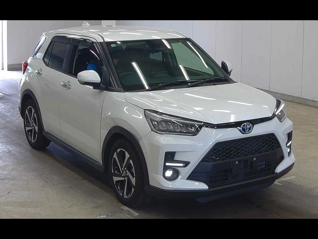 TOYOTA RAIZE HYBRID Z