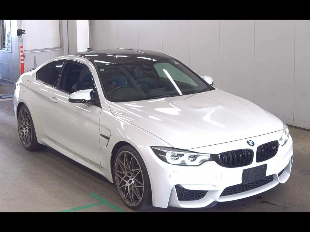 BMW M4 CP M4 COUPE COMPETITION