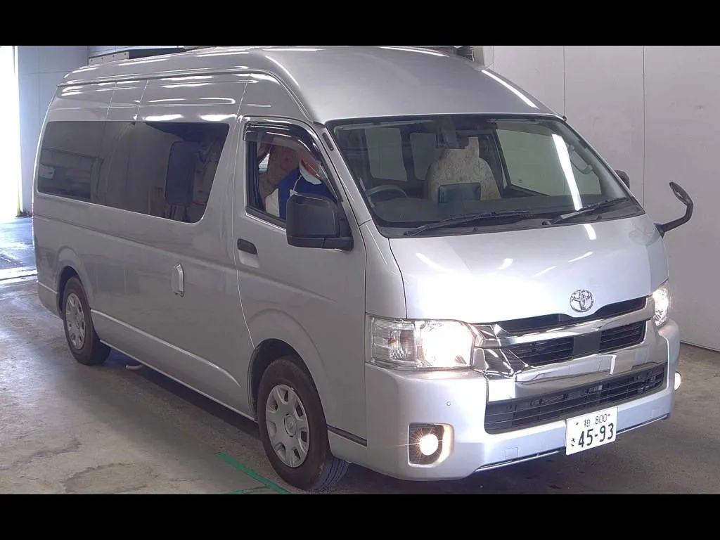 TOYOTA HIACE VAN 4D 4WD OTHERS