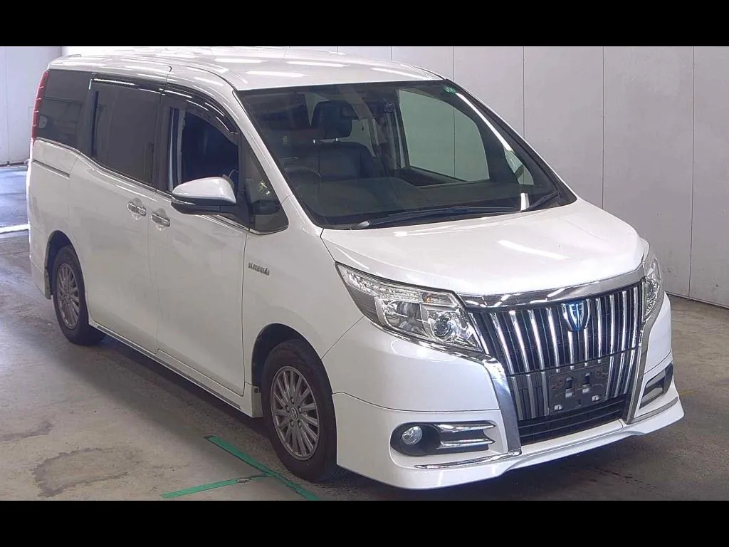 TOYOTA ESQUIRE HYBRID GI
