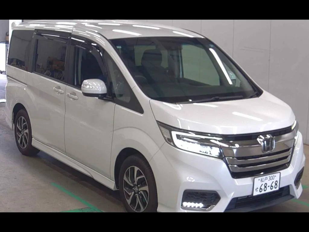 HONDA STEPWAGON SPADA 4WD SPADA HONDA SENSING