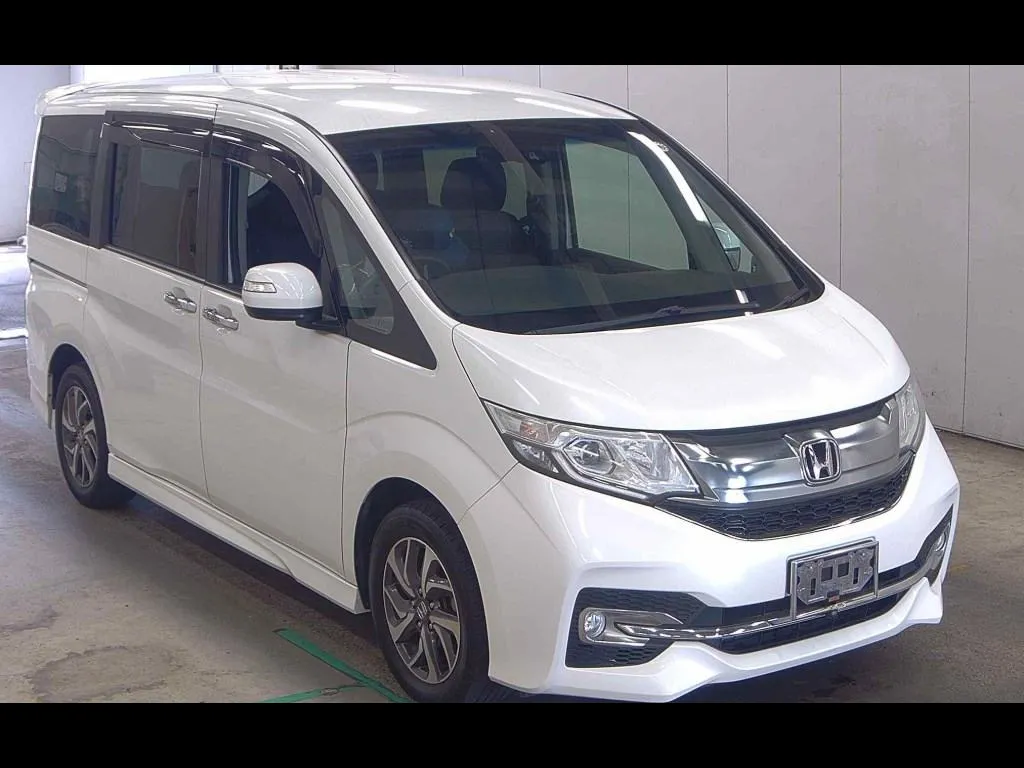HONDA STEPWAGON SPADA 4WD SPADA HONDA SENSING