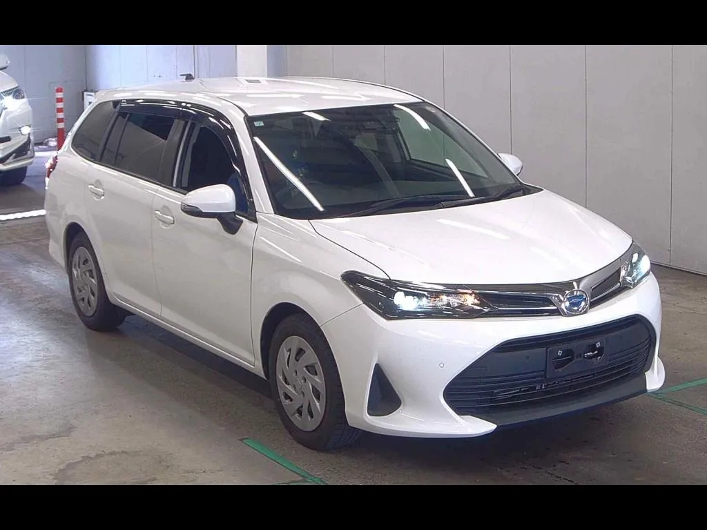 TOYOTA COROLLA FIELDER HYBRID EX
