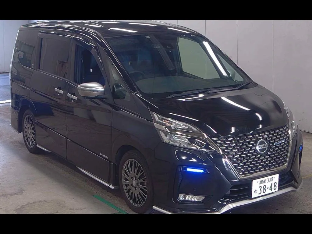 NISSAN SERENA 5D AUTECH SAFETY PACKAGE