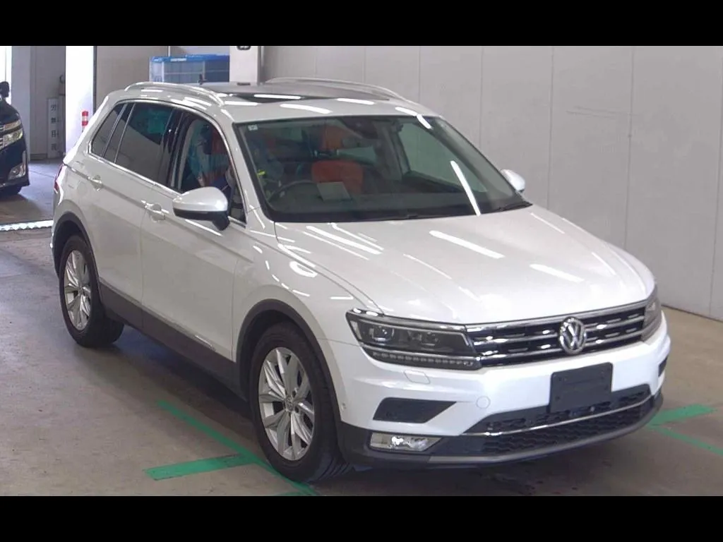 VOLKSWAGEN TIGUAN TSI HIGH LINE
