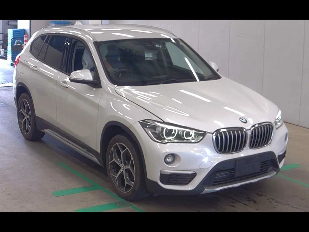 BMW X1 SDRIVE 18I X LINE