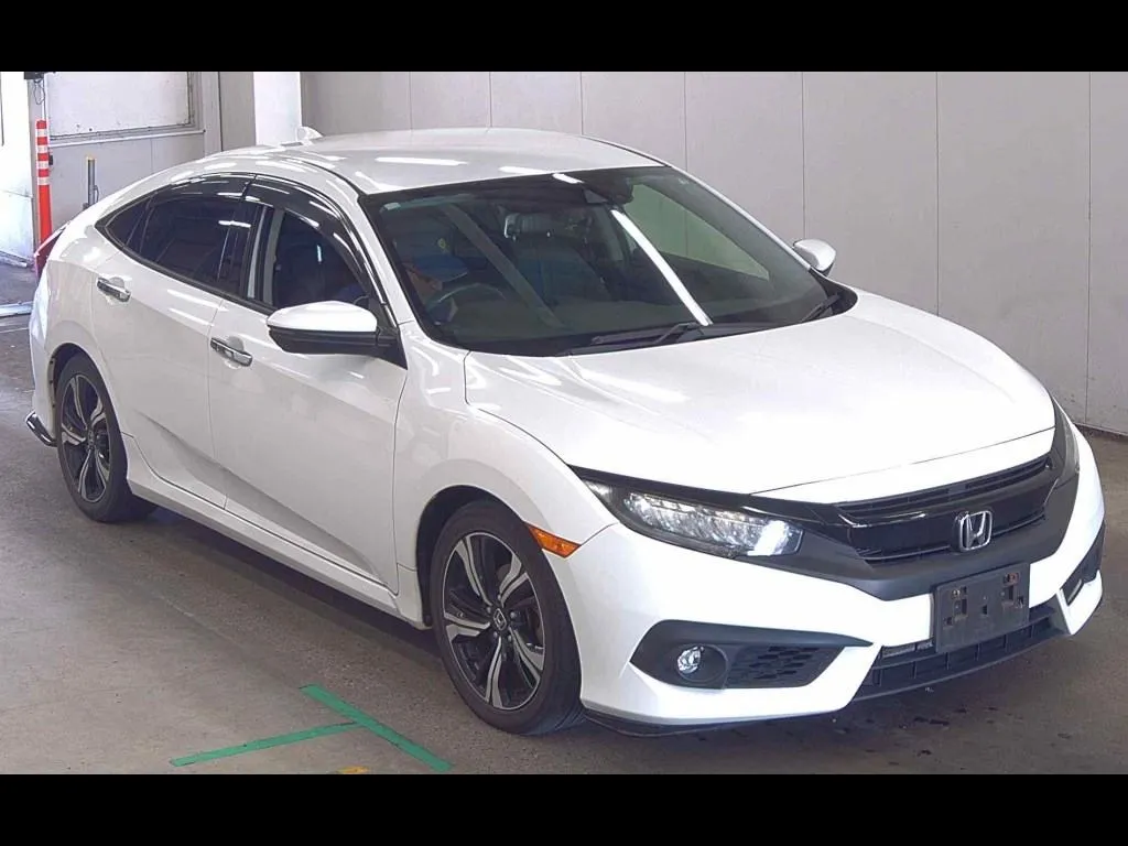 HONDA CIVIC 4D SEDAN HONDA SENSING