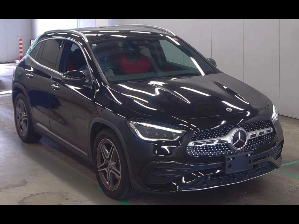 MERCEDES BENZ GLA-CLASS 4WD GLA200D 4MATIC AMG LINE