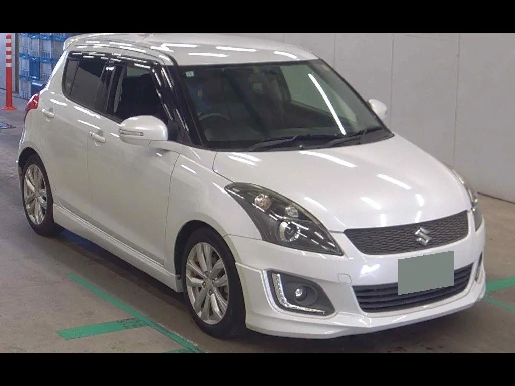 SUZUKI SWIFT 5D RS-DJE