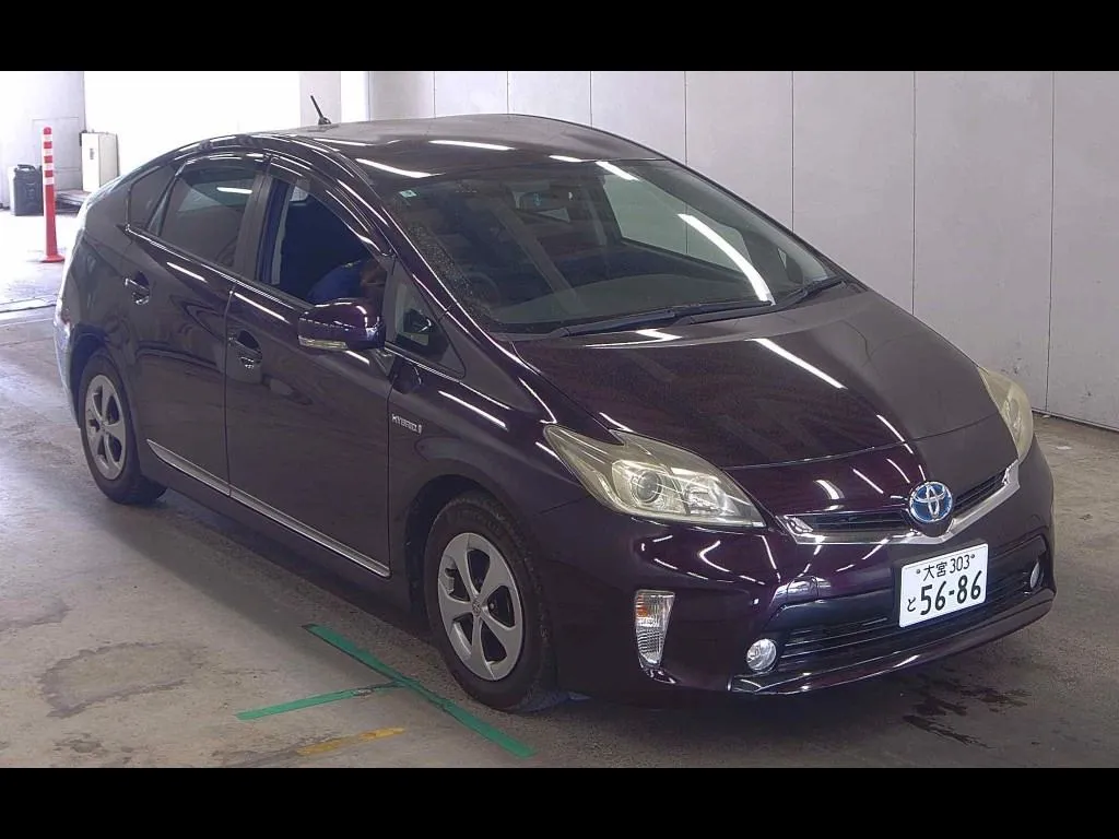 TOYOTA PRIUS 5D S