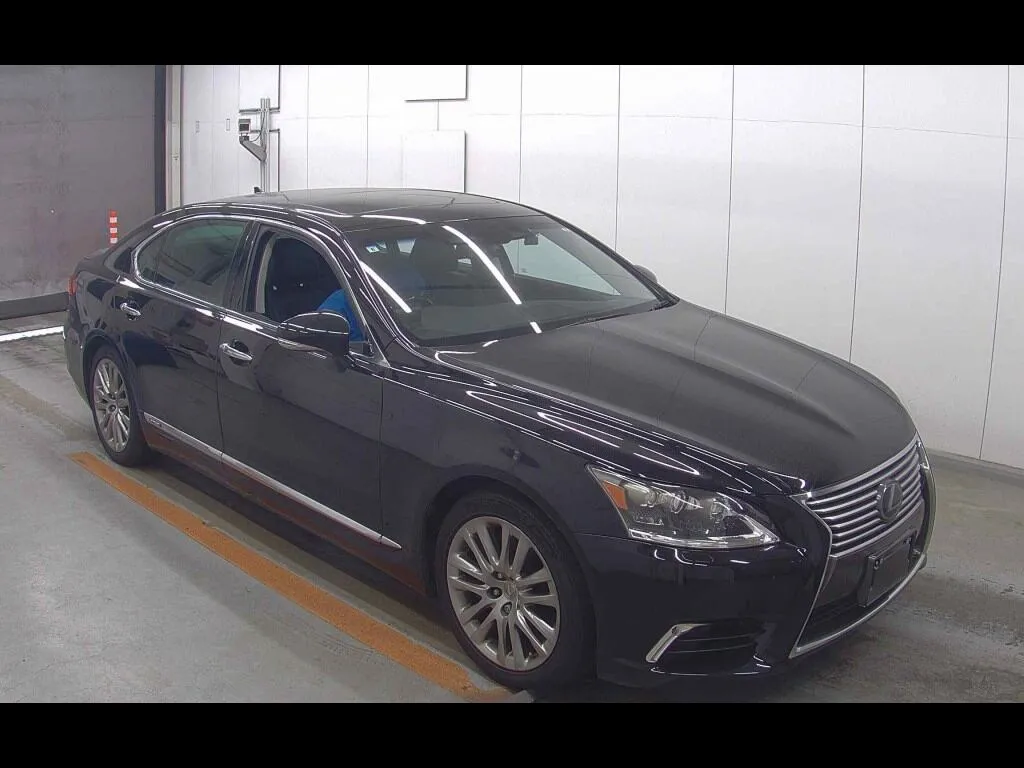 LEXUS LS 4WD LS600HL EXECUTIVE PACKAGE