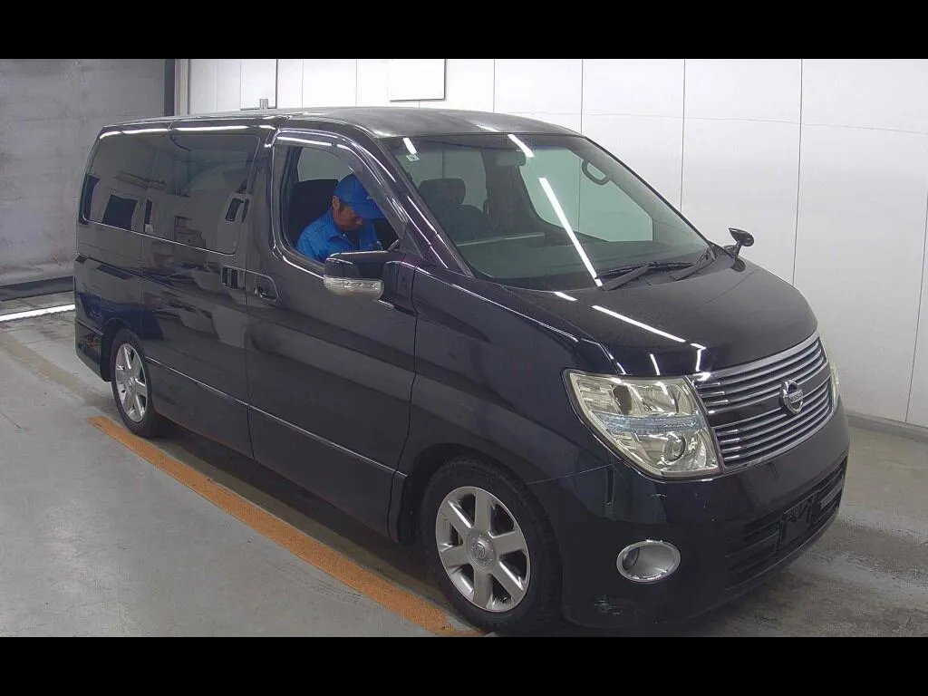 NISSAN ELGRAND 5D 250 HIGHWAY STAR