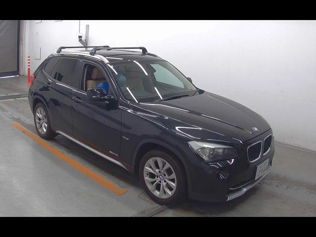 BMW X1 SDRIVE 18I HI-LINE PACKAGE