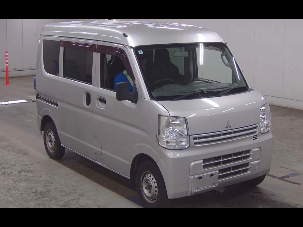 MITSUBISHI MINICAB VAN 4WD G
