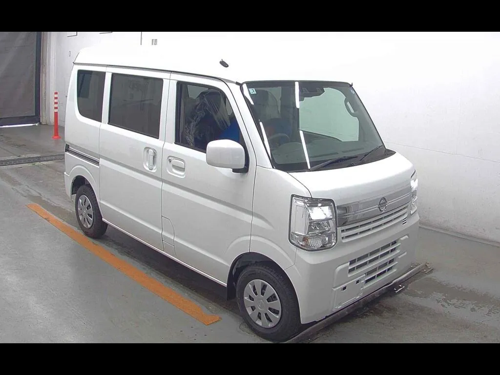 NISSAN CLIPPER VAN GX
