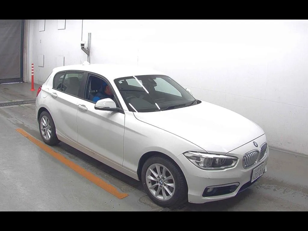 BMW 1 SERIES 5D 118D STYLE