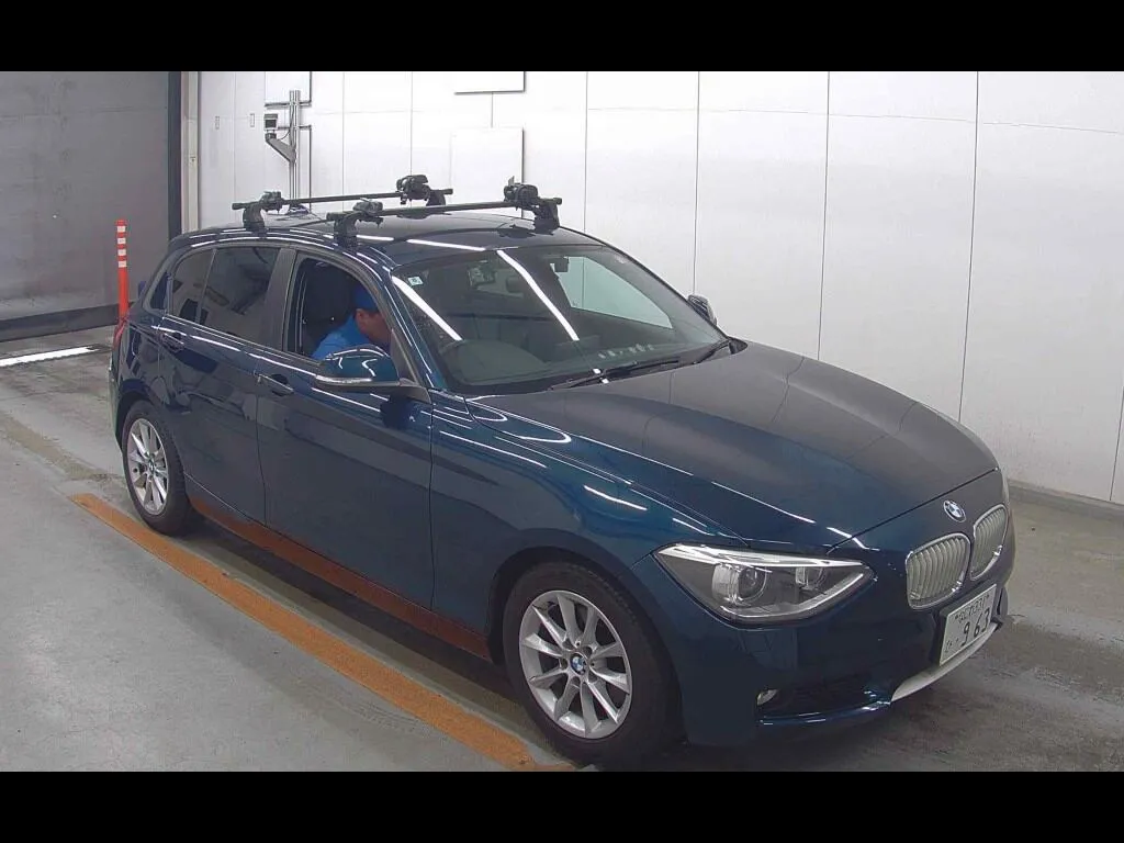 BMW 1 SERIES 5D 116I