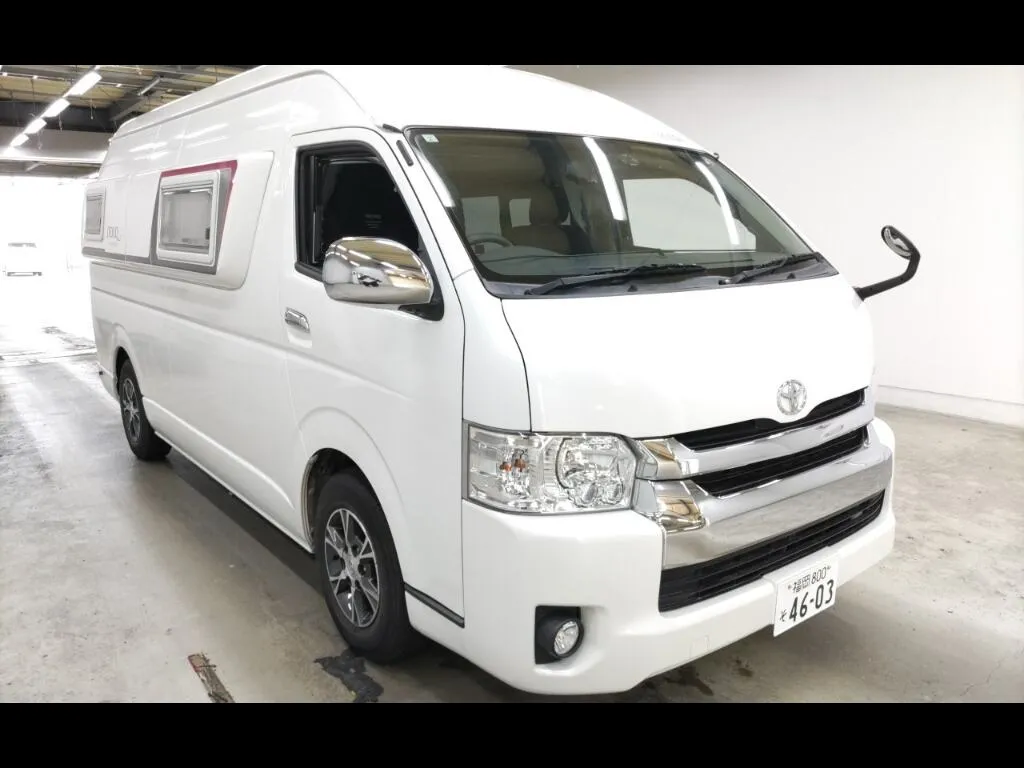 TOYOTA HIACE VAN 4D CAMPING